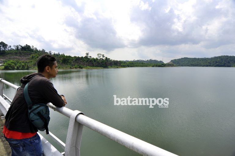 Dewan Desak Pemprov Tagih Pajak Air ke ATB