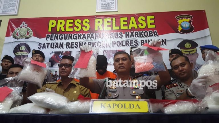 Kapolda Kepri: Kasat Narkoba Langgar Kode Etik