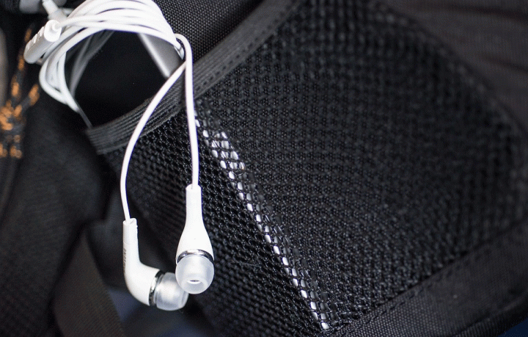 Polda Kepri Sita 607 Jenis Aksesori Ponsel Ilegal