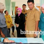 Bupati Bintan, kunjungi pasien disalah satu puskesmas di Kabupaten Buintan ol