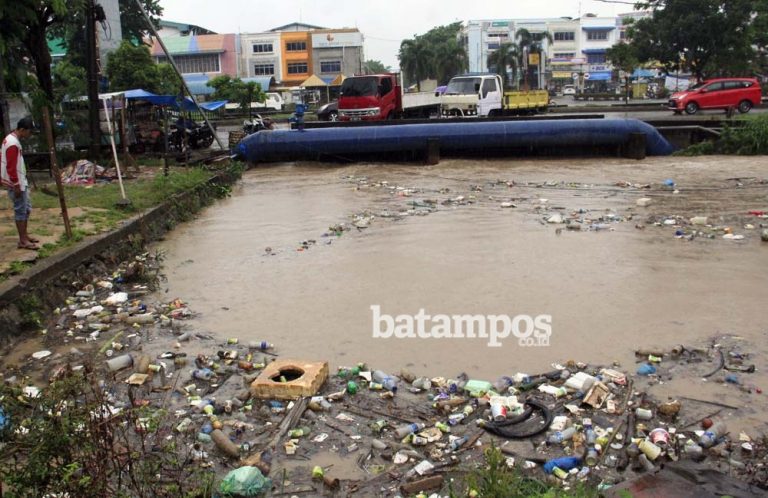 Drainase Dilebarkan, Warga Tak Khawatir Banjir