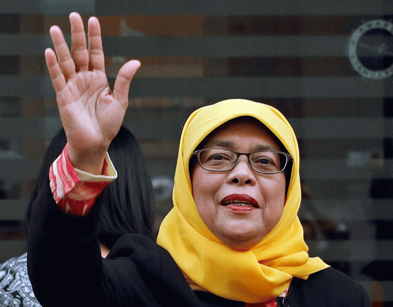 Perempuan Melayu Pimpin Singapura