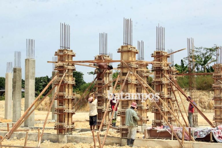 2018, Pemko Batam Fokus Bangun Sekolah