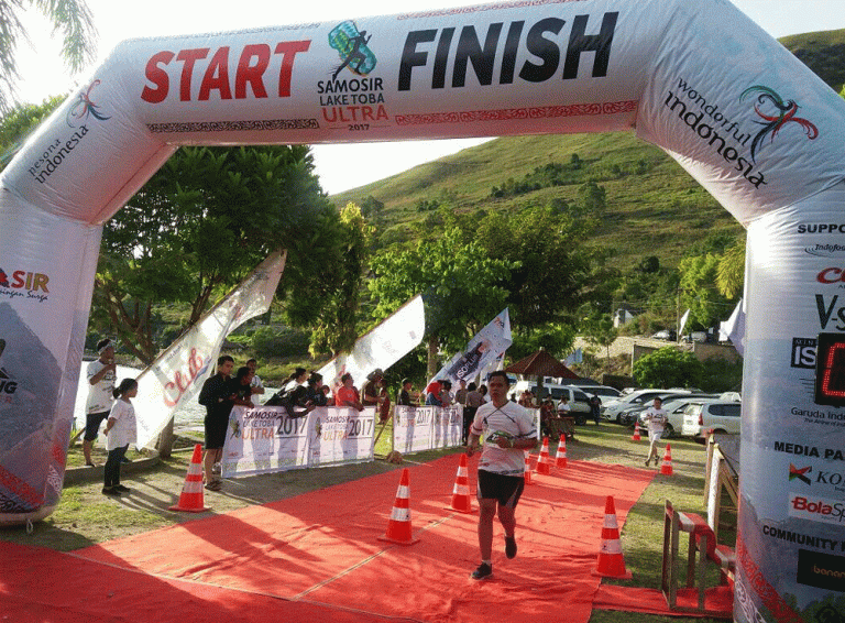 Samosir Lake Toba Ultra Marathon 2017 Bikin Danau Toba Semakin Mendunia