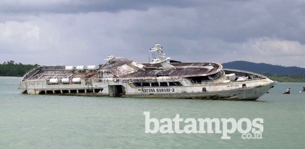 Utang Kapal Feri Pemkab Natuna Harus Dibayar