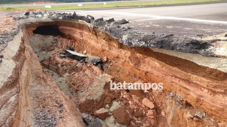 Lelang Bandara hang Nadim Diumumkan November