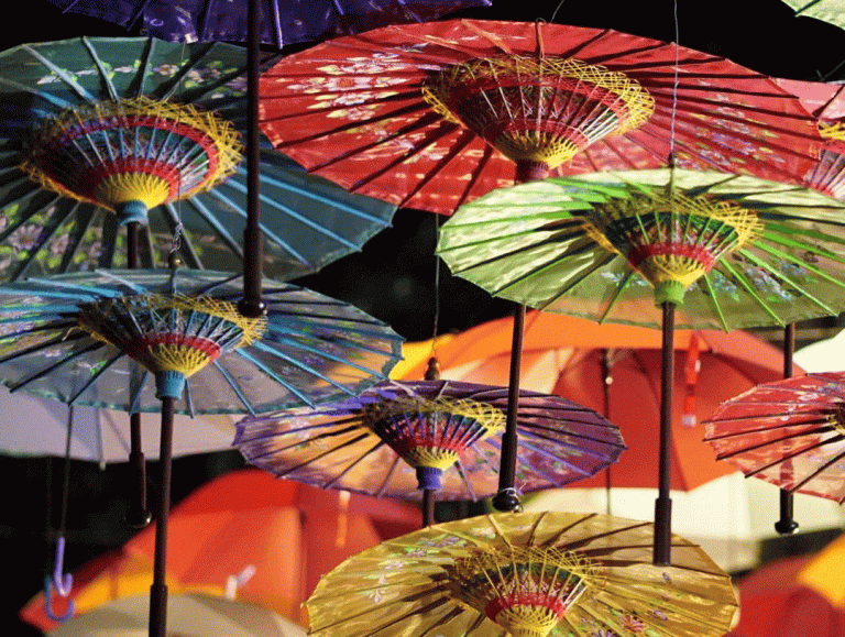 Swafoto Massal di Festival Payung Indonesia 2017