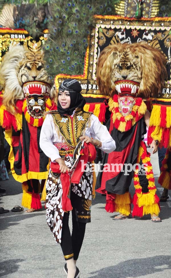 Belasan Paguyuban Meriahkan Pawai Budaya