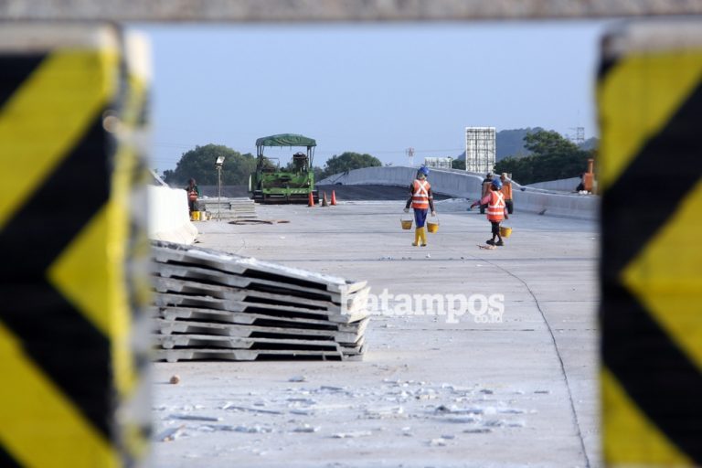 Meski Defisit, Pemko Batam Paksa Bangun Jalan