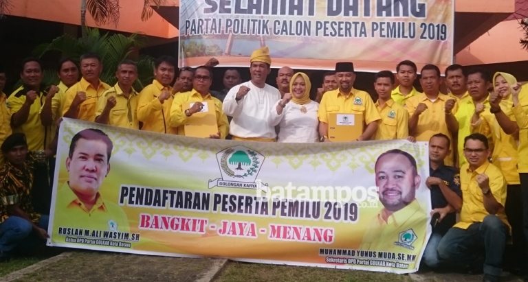 Partai Golkar Daftarkan Diri ke KPUD Batam