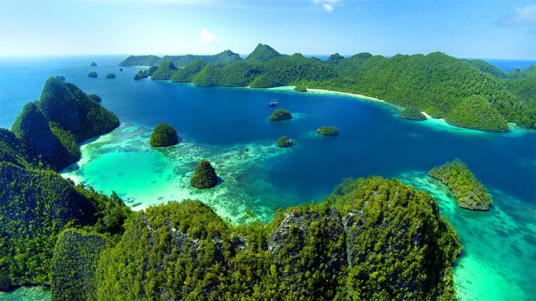 Sriwijaya Air Group Eksis Jelajahi Raja Ampat