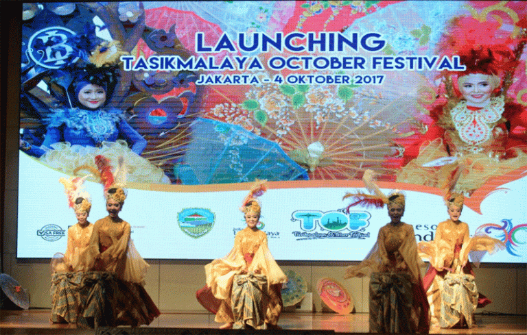 Karnaval Budaya Jadi Bukti Tasikmalaya Siap Jadi Destinasi Industri Kreatif