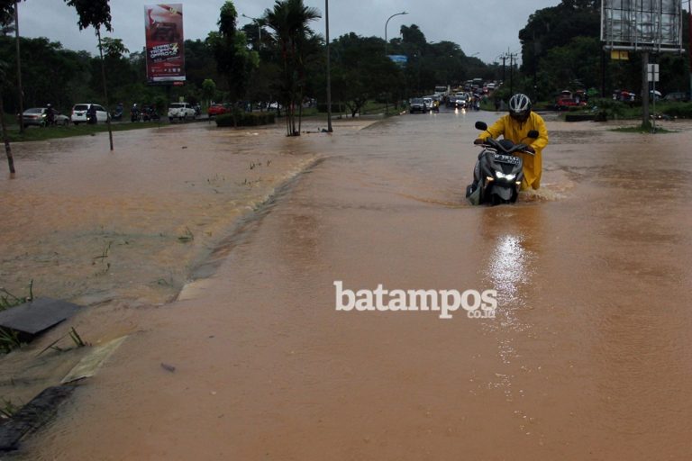 Tahun 2018 Pemko Batam Fokus Atasi Banjir
