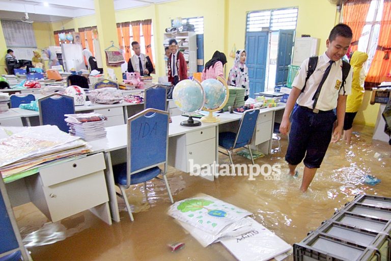 Titik Banjir Bertambah, Pemko Batam Mengaku Kekurangan Anggaran dan Lahan