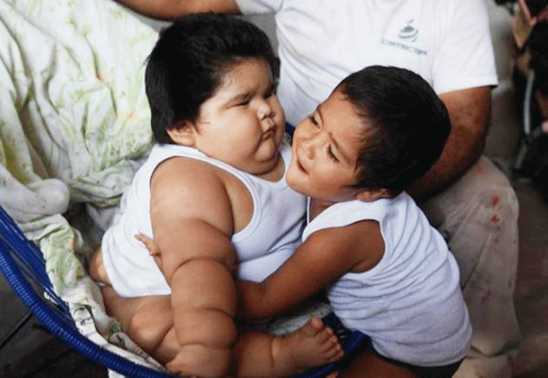 Bayi 10 Bulan Sebesar Anak 8 Tahun