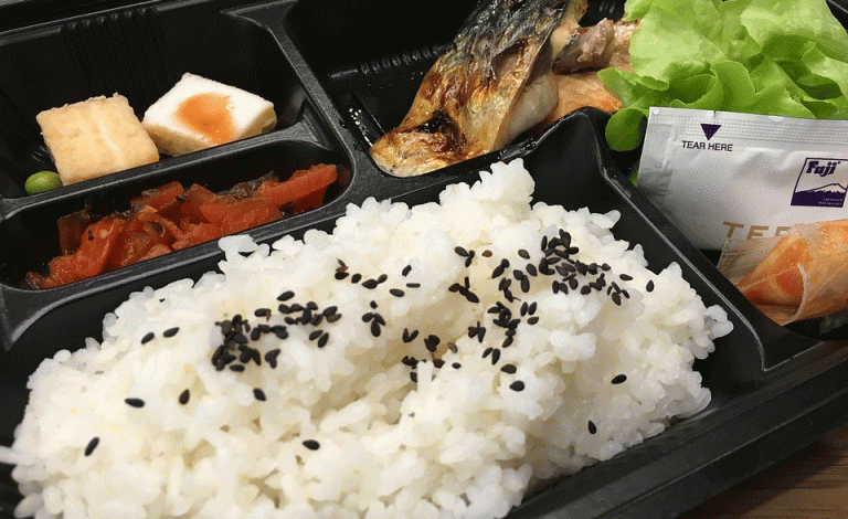 Pemko Batam Anggarkan 1 Nasi Kotak Seharga Rp 50 Ribu, DPRD Meradang