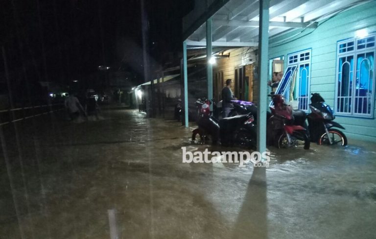 Banjir Bandang di Anambas, 2 Warga Tewas, 9 Tahanan Diungsikan