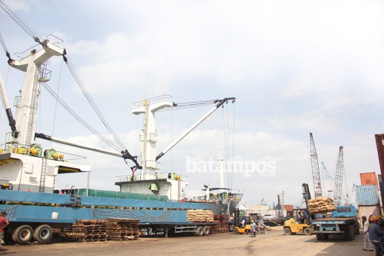 Pengusaha Minta Aturan Impor ke Batam Dipermudah