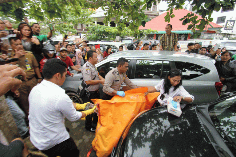 Polisi Telusuri Jejak Pembuang Bayi di Parit
