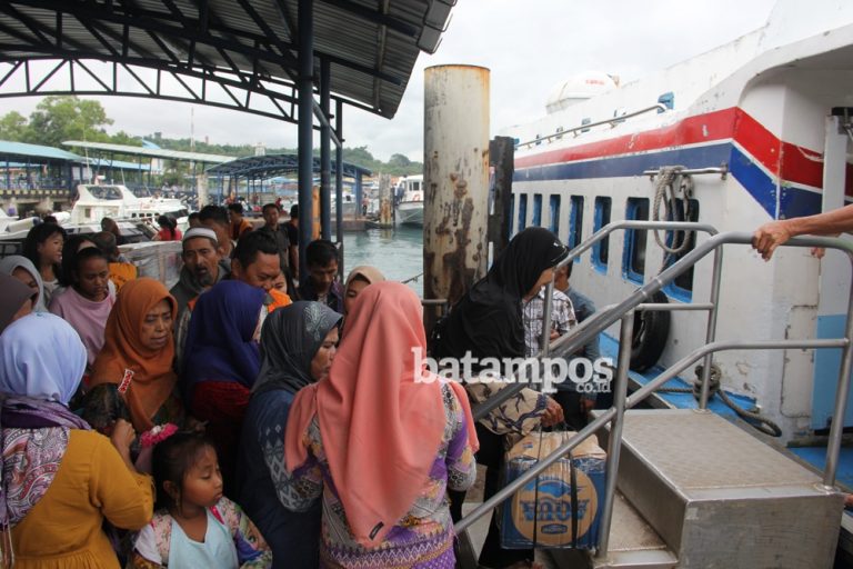 Cuaca Membaik, Pelayaran dari Punggur Kembali Lancar