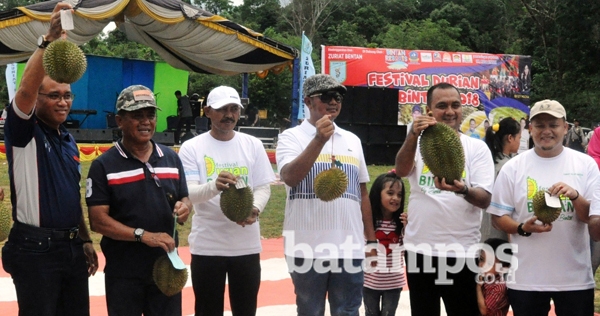 Wisman Ikut Meriahkan Festival Durian Bintan 2018