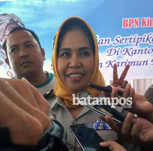 Warga Dapat Sertifikat Tanah Gratis