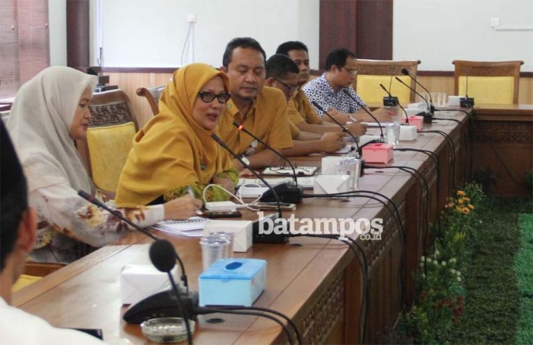 Pegawai RSUD Batam Resah, belum Gajian