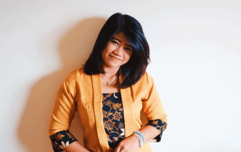 Magdalena Amelia Anur Septawati Waruwu Si Penyuka Traveling dan Tracking