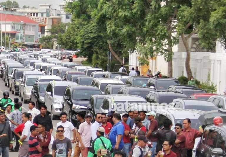 Pembatasaan Kuota Taksi Tak Perlu