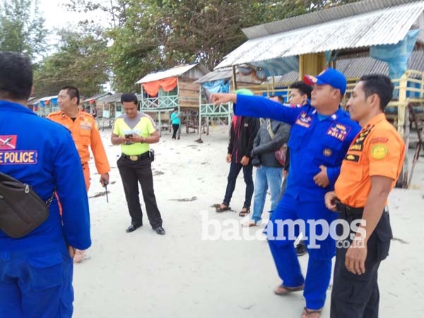 Warga Tanjungpinang Hilang Terseret Ombak