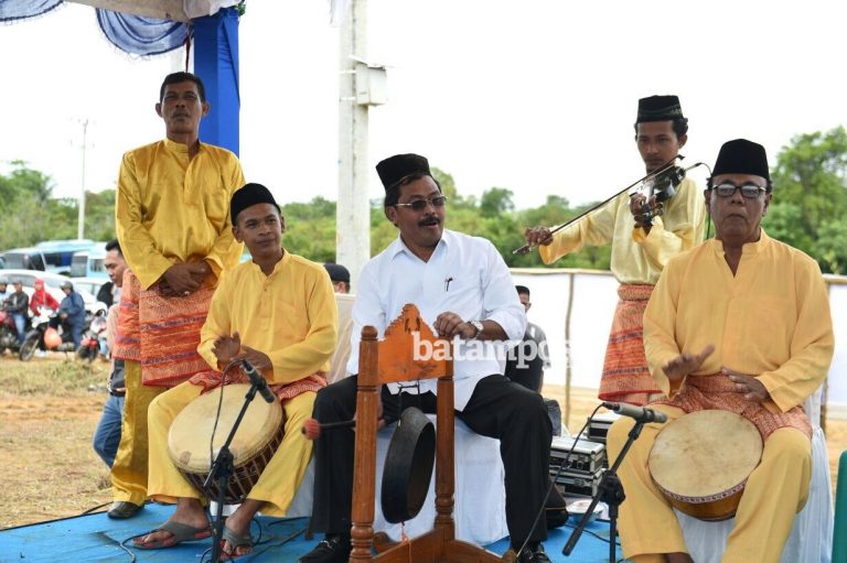 Tumbuhkan Wisata Tiap Daerah