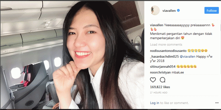 Via Vallen Rayakan Pergantian Tahun di Singapura