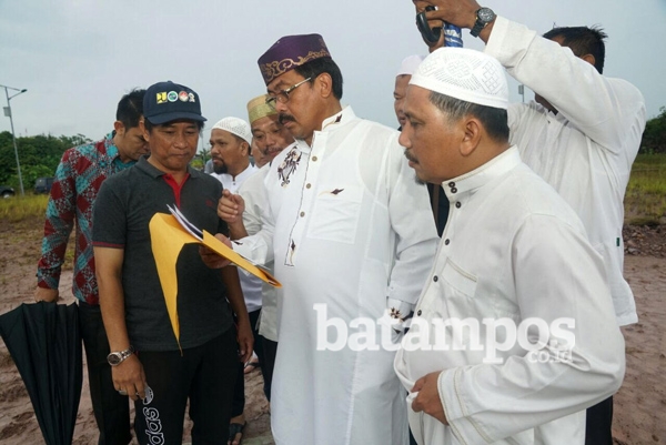Kembangkan Wisata Religi
