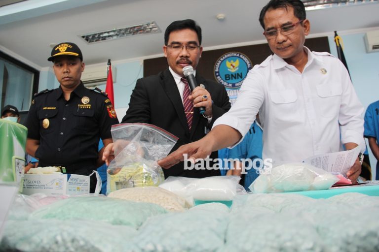 BNNP Kepri Menyita 40 Ribu Ekstasi Dari WN Malaysia