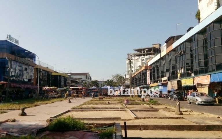 Taman Jodoh Boullevard Mulai Dibongkar