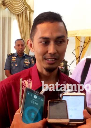 PLN Aliri Listrik di Sebelas Desa Pesisir