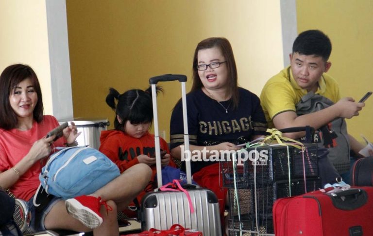 Imlek, Penumpang Feri Naik 100 Persen