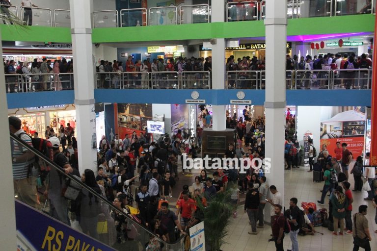 Minat Warga Batam ke Singapura masih Tinggi