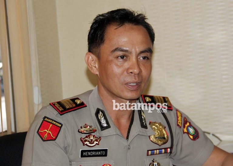 Asyik Makan, Uang Rp 3 Juta Raib