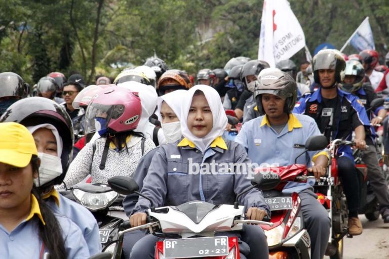 Peniadaan Cuti Bersama Dinilai Rebut Hak Karyawan