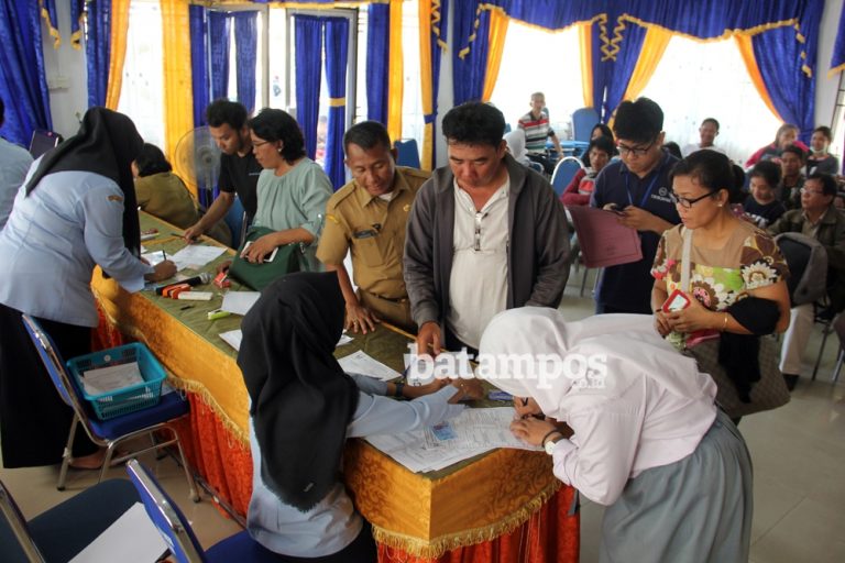 Disduk Pemko Batam Distribusikan Puluhan Ribu e-KTP