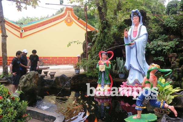 Eksotisme Empat Klenteng dan Satu Vihara