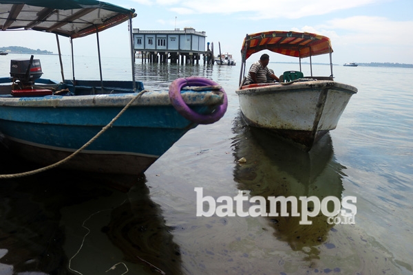 Limbah Minyak Menyebar ke Tanjungpinang