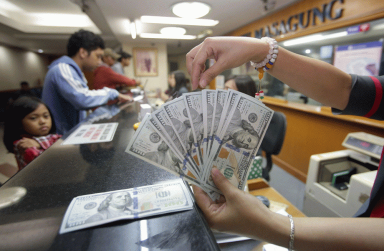 Rupiah Terus Menguat, Kini Rp 14.271 per Dolar
