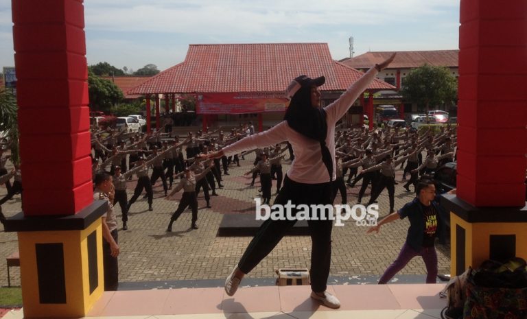 Polisi Kirim 400 Personel Ikuti Batam Menari