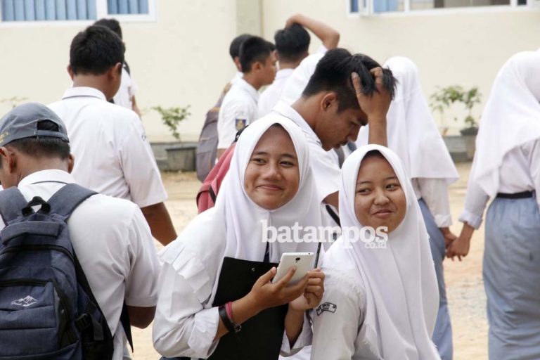 Kegiatan Belajar SMAN 19 Batam Sudah Normal