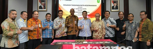 Disdik Riau Percayakan BRK Salurkan Dana Bosnas