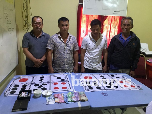 Empat Tersangka Judi Dadu Ditahan