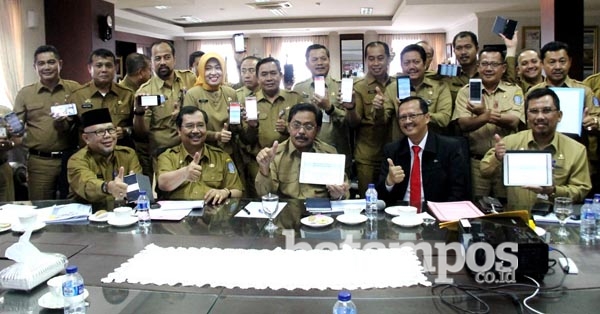 Nurdin Ajak Warga Bayar Pajak