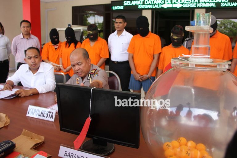 Kisah Pak Kapolresta Barelang tentang Judi Bola yang Berhasil Dibongkar